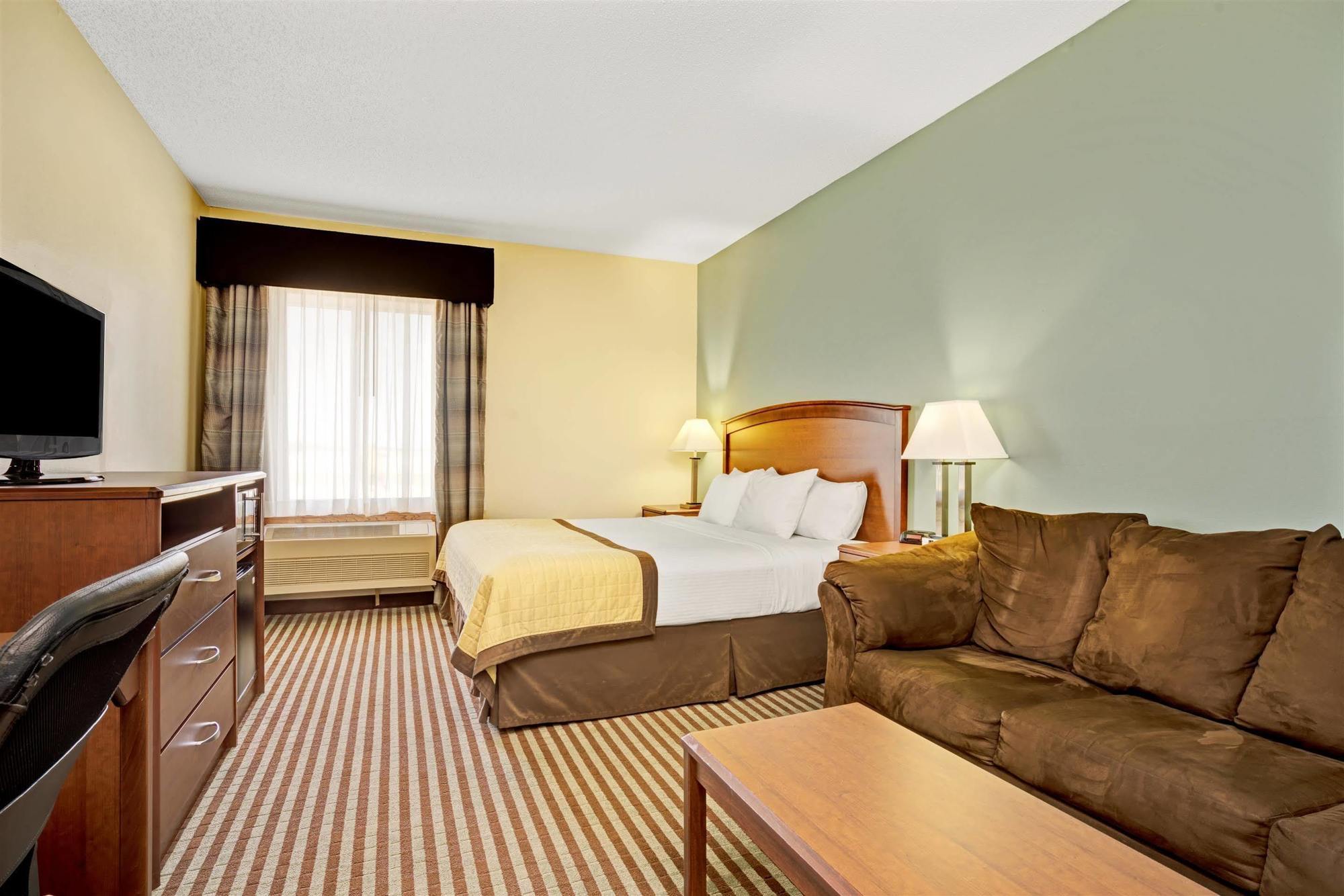 Hotel Baymont By Wyndham Wahpeton Exterior foto